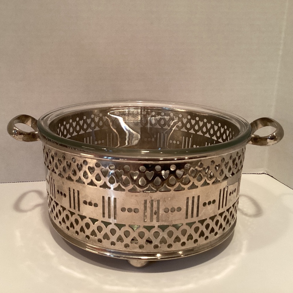 Vintage Reticulated Chrome Casserole Cradle Holder Pyrex dish
